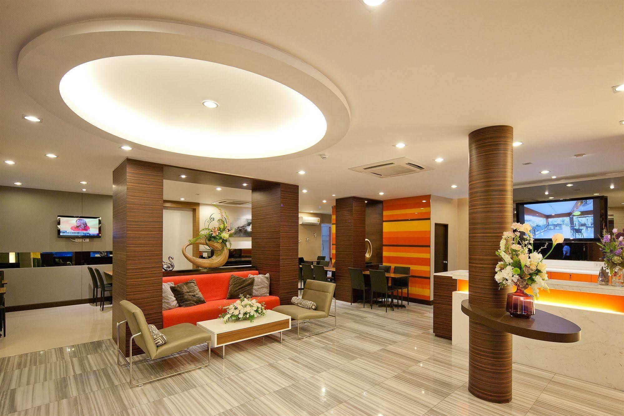 Arawana Express Phromphong Hotel Bangkok Exterior foto